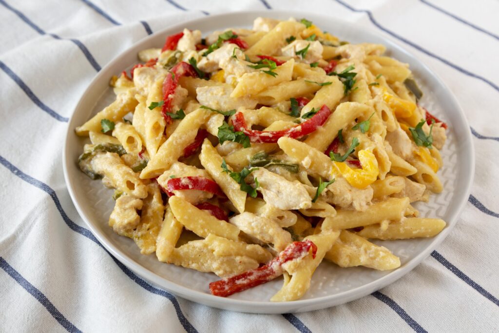 Difference Chicken Alfredo  Carbonara 2