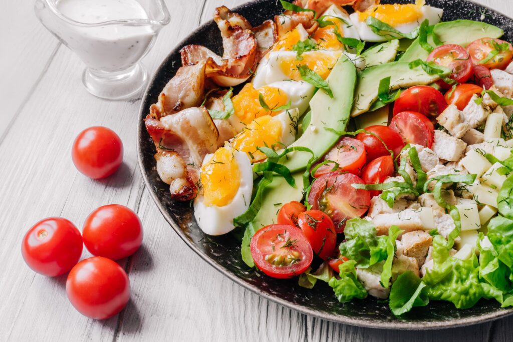 Calories in a Cobb Salad with Bacon 1