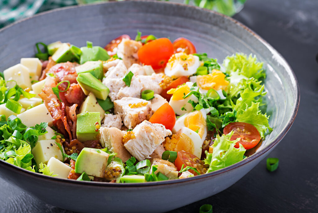 Zaxby’s Cobb Salad: Nutrition and Healthier Choices