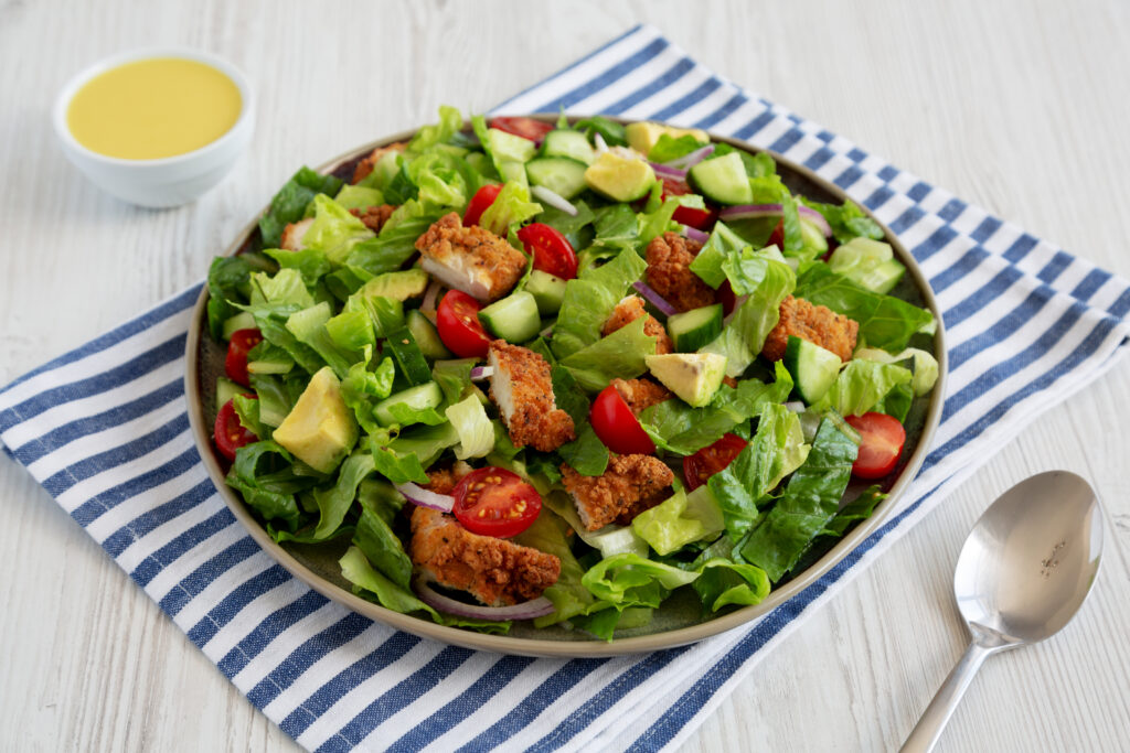 Zaxby’s Cobb Salad: Nutrition and Healthier Choices